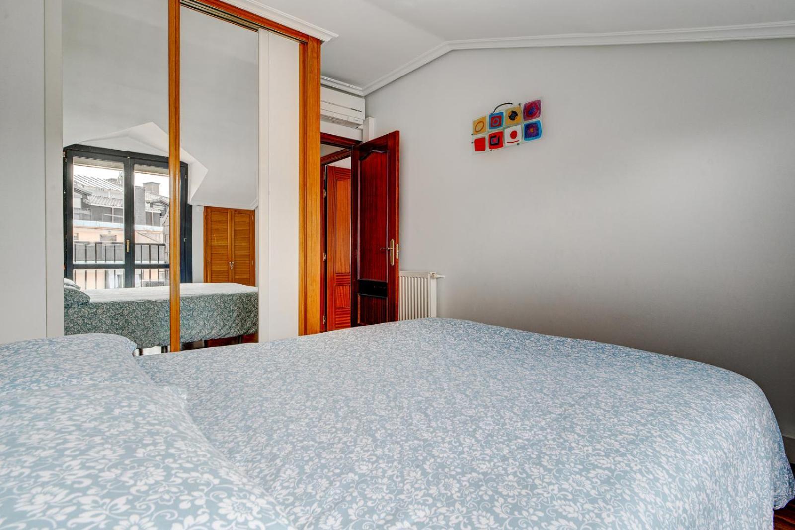 Appartamento Luminoso Atico Con Terraza, Irun, Parking, 4Pax Esterno foto